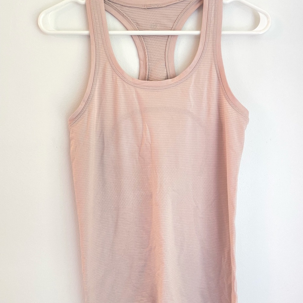 Lululemon Swiftly Tech Racerback Tank size 6 Feather pink